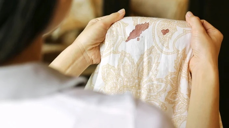 Chảy máu vùng kín nhưng không đau có nguy hiểm không? 1