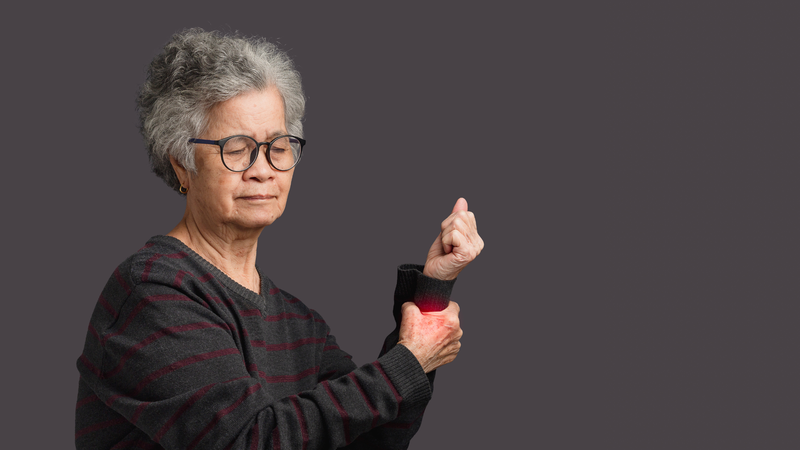 có thể xuất hiện trong hoặc sau khi chạy thận