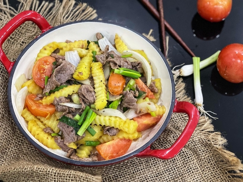 Chế biến khoai tây xào tỏi có độc không? 4