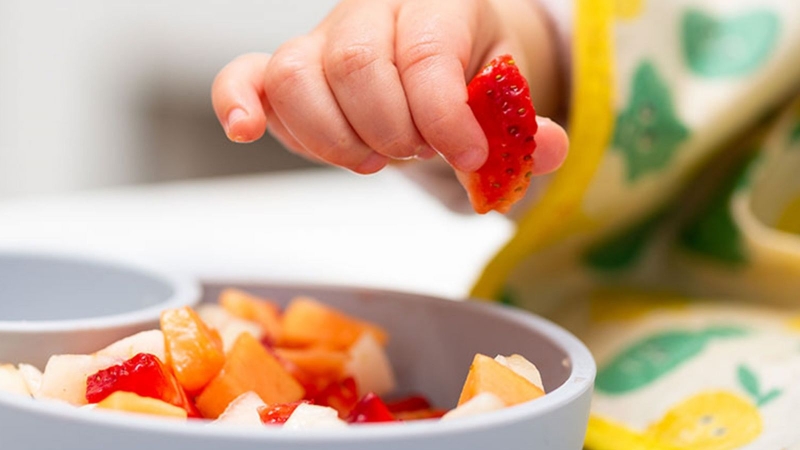 Chế độ dinh dưỡng cho trẻ từ 18 tháng tuổi giúp trẻ phát triển toàn diện 4