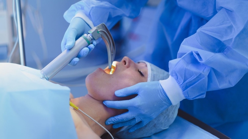 Chỉ định đặt nội khí quản: Điều kiện thực hiện và chăm sóc sau thủ thuật 2