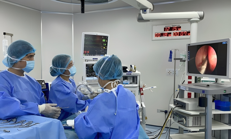 Chi phí cắt polyp thanh quản bao nhiêu? 3