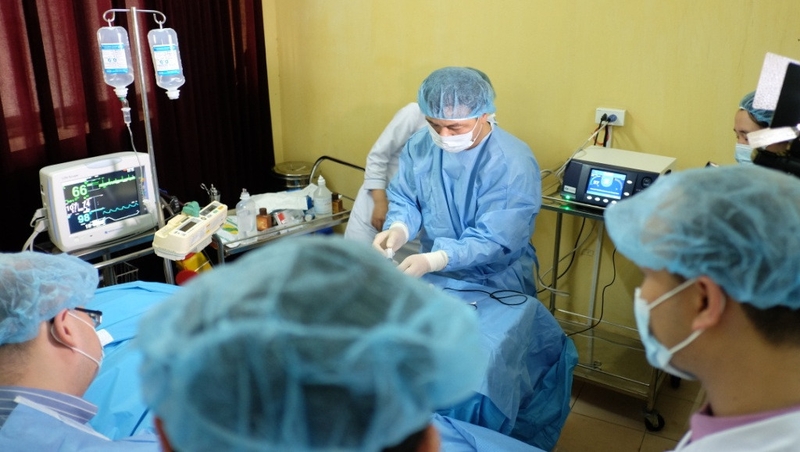 Chi phí chữa giãn tĩnh mạch bằng sóng cao tần không phải ai cũng biết 2