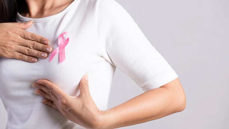 Sinh thiết chẩn đoán ung thư vú, nang vú bất thường,... là những yếu tố để hút VABB