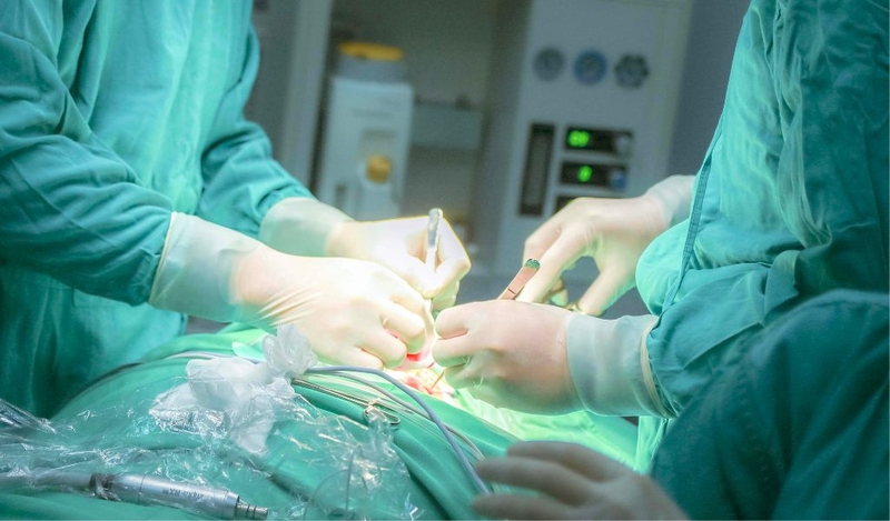 Chi phí mổ thoát vị đĩa đệm cột sống tại bệnh viện 108 bao nhiêu? 2