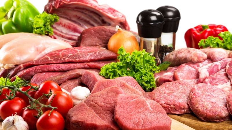 Thịt chưa qua chế biến hầu như không chứa carbohydrate