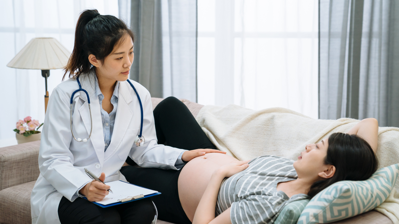 Không nên tự chẩn đoán hoặc tự ý mua thuốc điều trị khi chưa có chỉ định từ bác sĩ