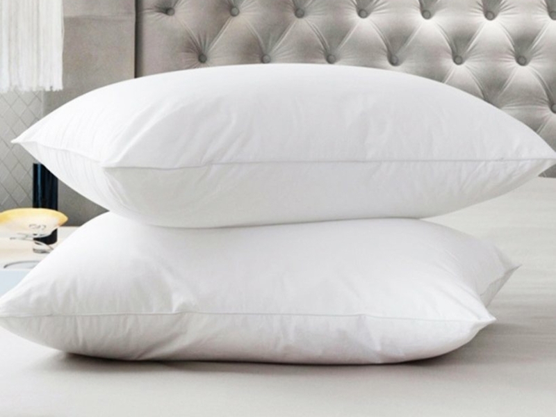 Chia sẻ cách kê gối để dễ thụ thai thành công 1