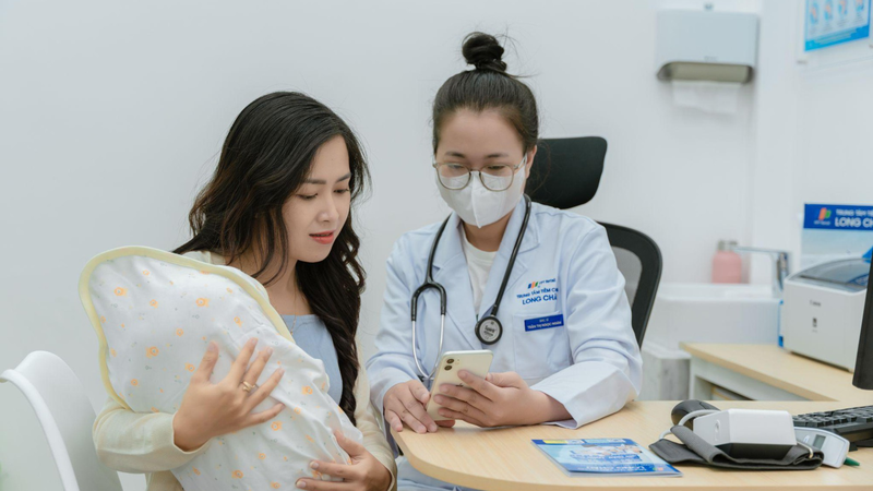 Chích ngừa cho bé 2 tháng tuổi bao nhiêu tiền? Trẻ cần tiêm những mũi nào? 2