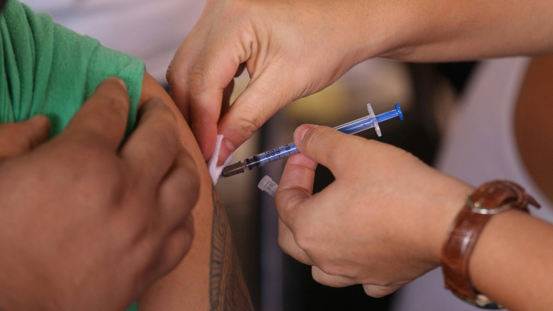 Chi phí tiêm vắc xin là yếu tố được nhiều người quan tâm khi tìm hiểu dịch vụ tiêm chủng