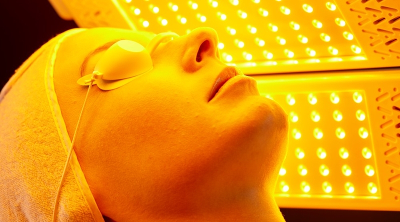 Back Công nghệ chiếu ánh sáng xanh lá có tác dụng gì trong điều trị da liễu? 4