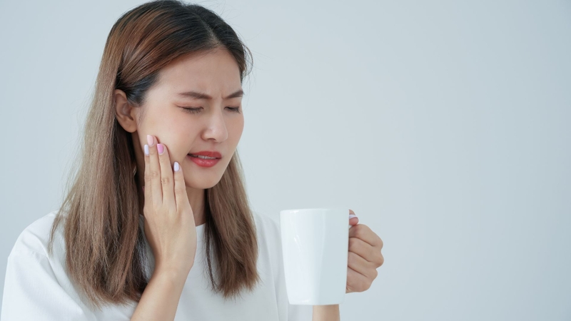 Chỉnh răng khểnh không niềng có được không? Chi phí bao nhiêu2