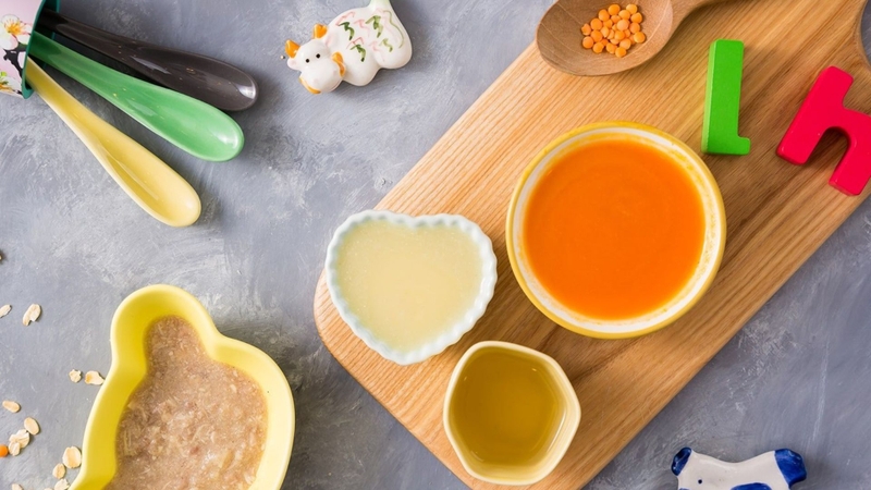 Cha mẹ cần đảm bảo vệ sinh an toàn thực phẩm khi nấu đồ ăn dặm cho bé