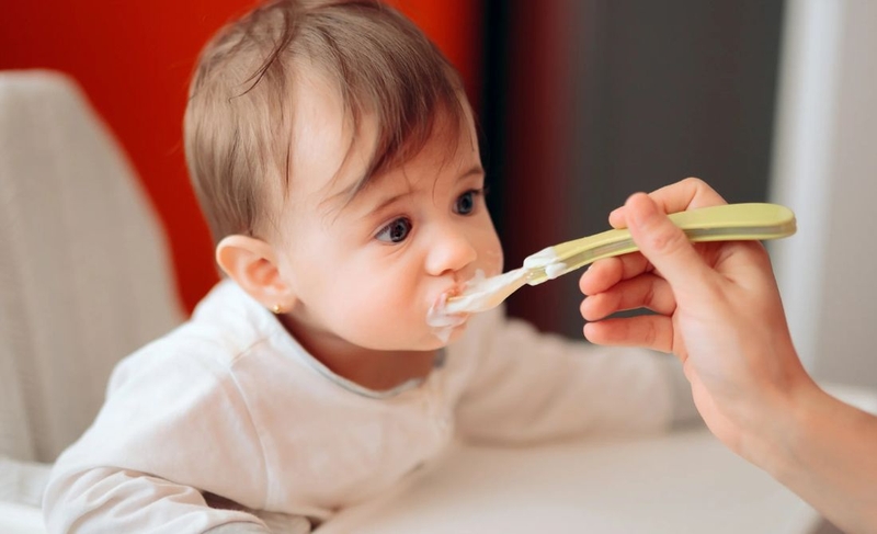 Cho bé ăn sữa chua lúc nào là tốt​? Tư vấn của chuyên gia 2