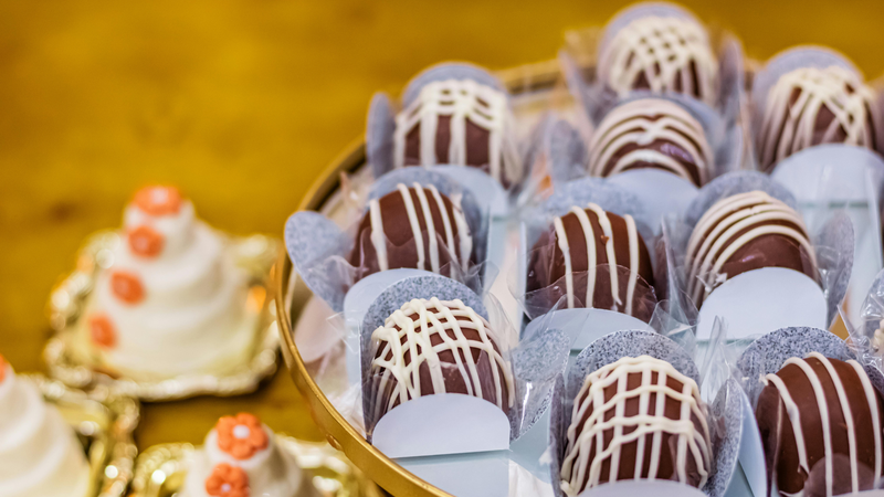 Có nhiều loại truffle với hương vị và lớp phủ khác nhau