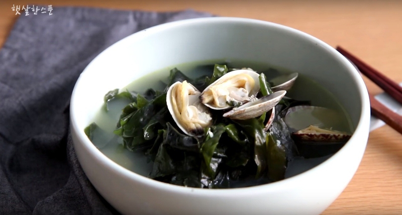 Chú ý: Cảnh giác trước nguy cơ bướu cổ đơn thuần ở trẻ em 4