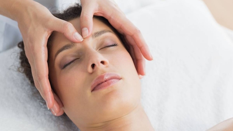 Chữa bệnh ù tai bằng châm cứu có hiệu quả không? Những lưu ý khi thực hiện châm cứu3