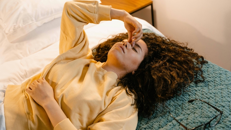 Nếu thấy buồn nôn, chóng mặt, đau bụng sau uống thuốc, người bệnh cần đến cơ sở y tế