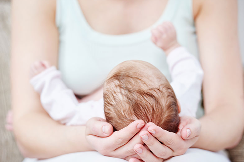 Triệu chứng tật đầu nhỏ ở trẻ sơ sinh