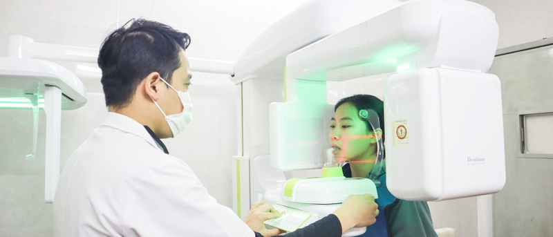 Máy chụp X quang răng sử dụng trong nha khoa