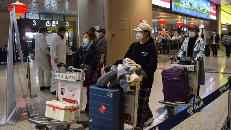 Chuyên gia chống dịch hàng đầu Trung Quốc dự đoán những gì về COVID-19? (Phần đầu) 2