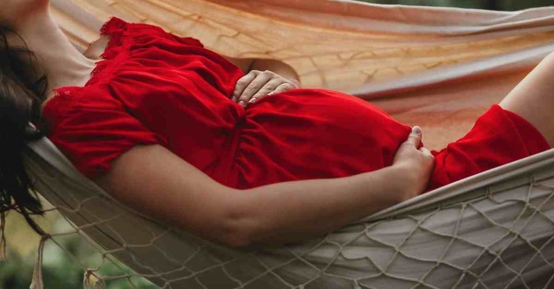 Có bầu nằm võng được không? Bà bầu nằm võng có ảnh hưởng đến thai nhi không? 1
