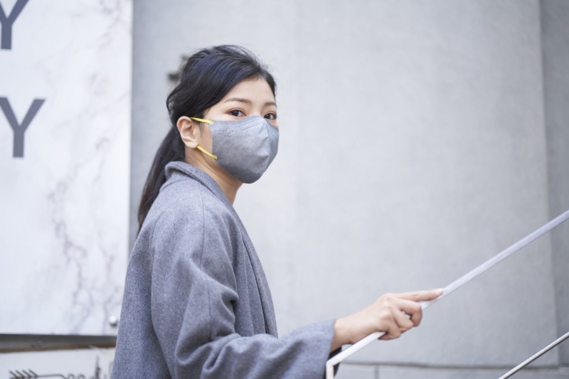 Có cách nào để chống mụn và dị ứng do đeo khẩu trang 3