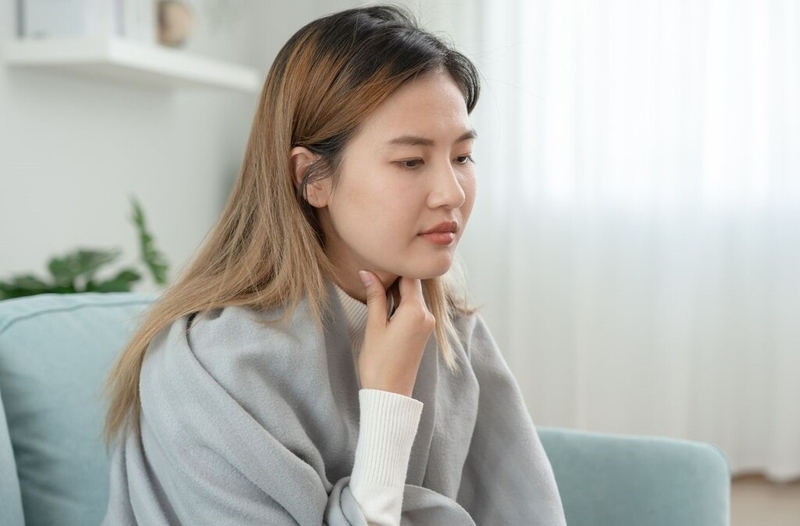 Có cần phải kiêng nói sau mổ tuyến giáp không? Những lưu ý chăm sóc sau mổ tuyến giáp 2