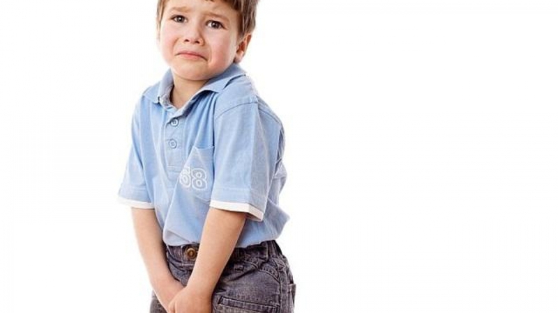 co-nen-cat-bao-quy-dau-cho-tre-so-sinh-hay-khong 3.jpg