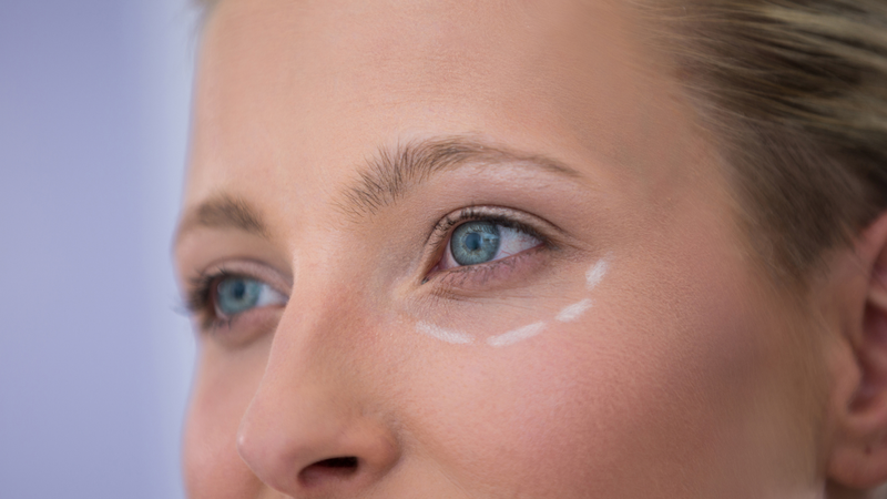 Có nên cắt bọng mắt dưới không còn phụ thuộc vào nhiều yếu tố