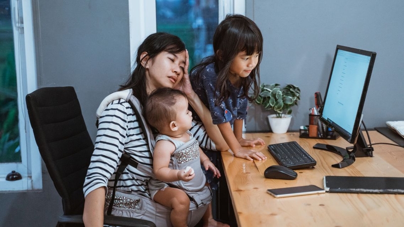 Cho con bú đến 5 tuổi cần cân nhắc nhu cầu của trẻ và sức khỏe của mẹ