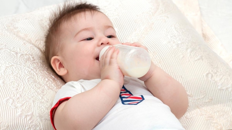 Có nên cho trẻ uống sữa dê công thức? Những lợi ích và lưu ý cần biết 3