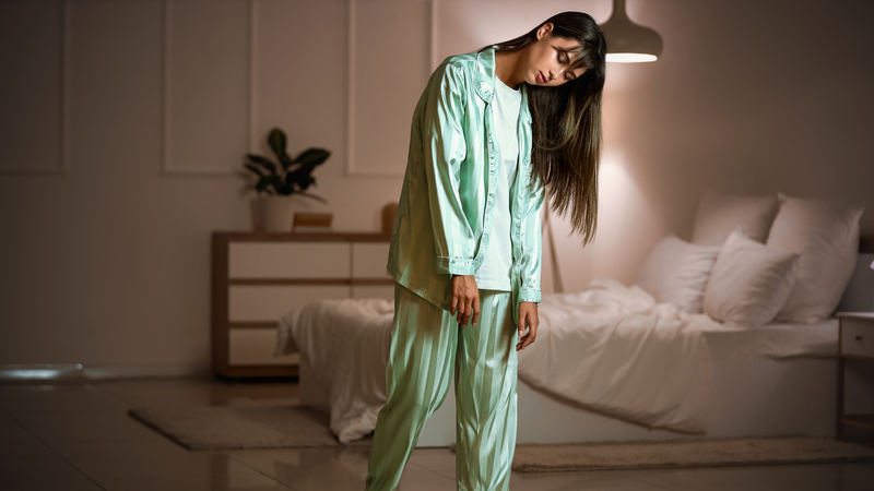 Không nên cố gắng đánh thức người đang mộng du một cách đột ngột