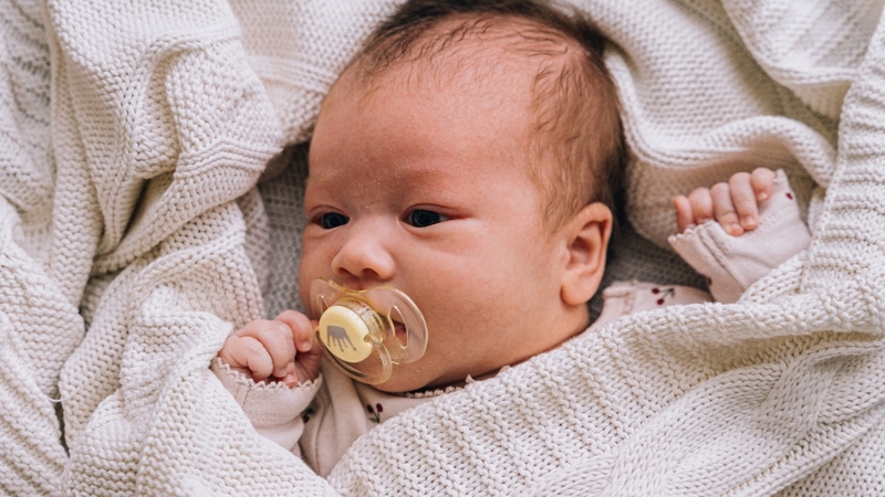 Có nên đắp chăn cho trẻ khi ngủ? Những lưu ý quan trọng dành cho phụ huynh 1