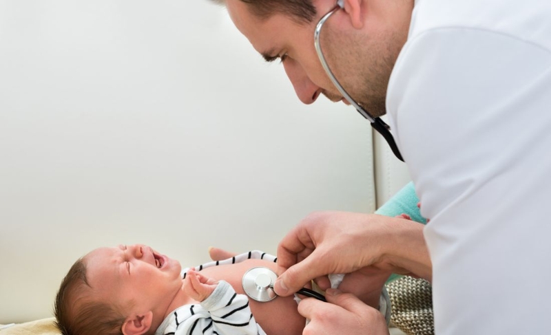 Có nên để trẻ sơ sinh khóc tự nín không? Tác động tiêu cực khi để trẻ khóc tự nín 4