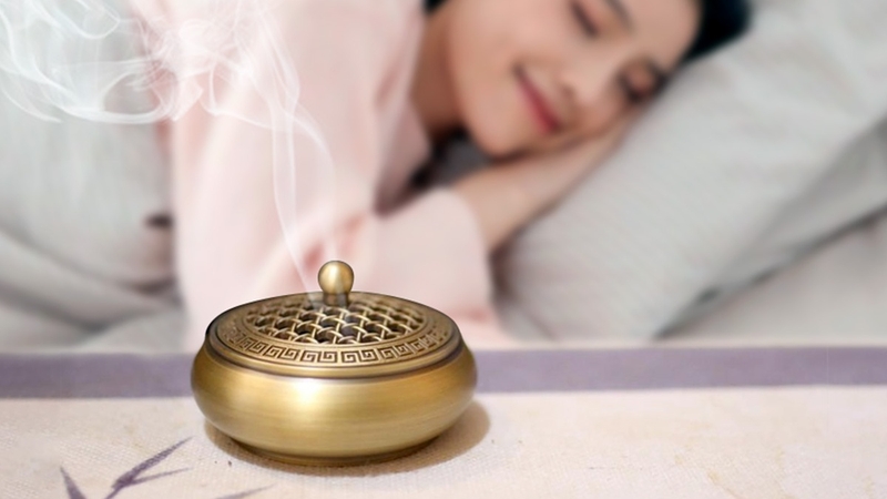 Có nên đốt trầm hương trong phòng ngủ không là điều được nhiều người quan tâm