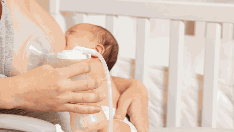 có nên dùng máy hút sữa những lưu ý quan trọng cho mẹ bỉm 1