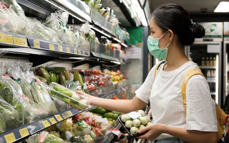 Không dùng dung dịch sát khuẩn trực tiếp lên thực phẩm