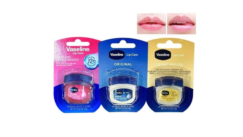 Các sản phẩm Vaseline dưỡng ẩm môi được bán rất phổ biến