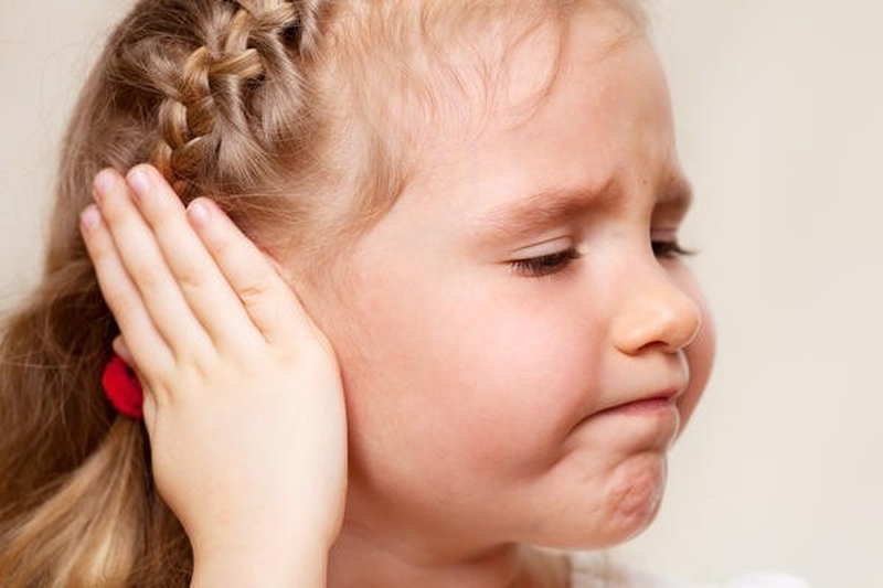 Có nên dùng xịt tan ráy tai cho bé không? Cần lưu ý gì khi dùng? 2