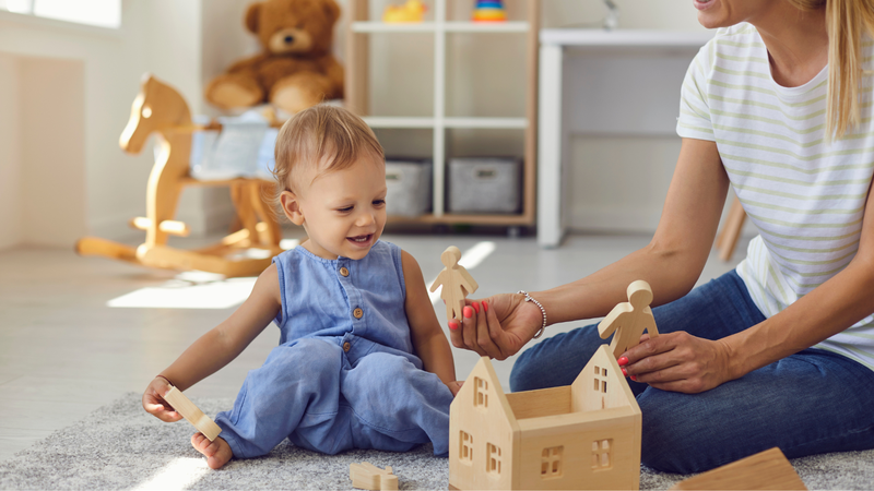 Có nên gửi trẻ 12 tháng tuổi đi nhà trẻ không? Độ tuổi thích hợp đi nhà trẻ 1