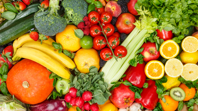 Có nên hấp trái cây cho bé ăn dặm hay không? Lợi ích của việc cho bé ăn dặm trái cây 2