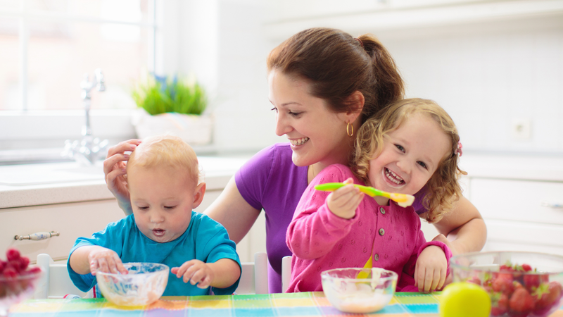 Có nên hấp trái cây cho bé ăn dặm hay không? Lợi ích của việc cho bé ăn dặm trái cây 3