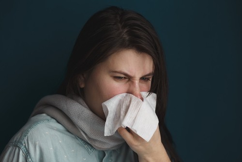 Polyp mũi không được mổ sớm sẽ gây ra những triệu chứng khó chịu cho người bệnh