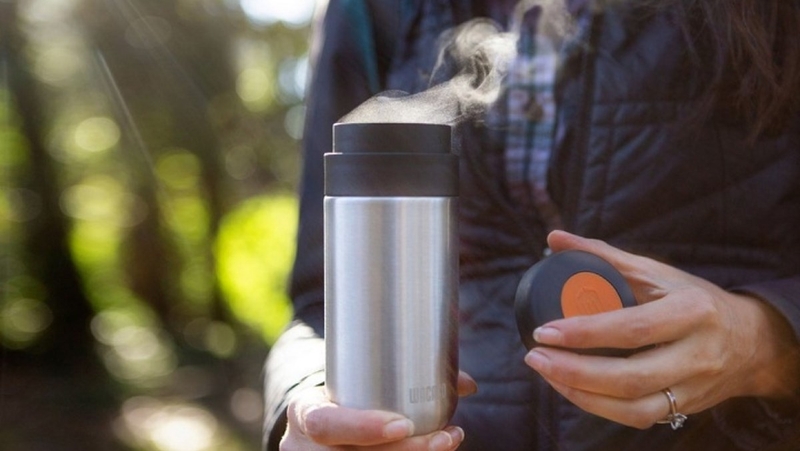 Có nên pha sữa để sẵn trong bình giữ nhiệt không? Vì sao? 2