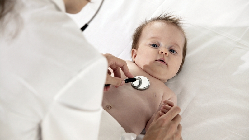 Có nên tẩy giun cho trẻ dưới 1 tuổi không? Các lưu ý quan trọng cho bố mẹ 3