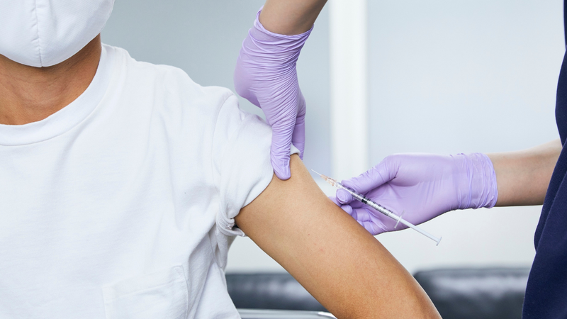 Giữ tinh thần thoải mái trước ngày tiêm vắc xin HPV