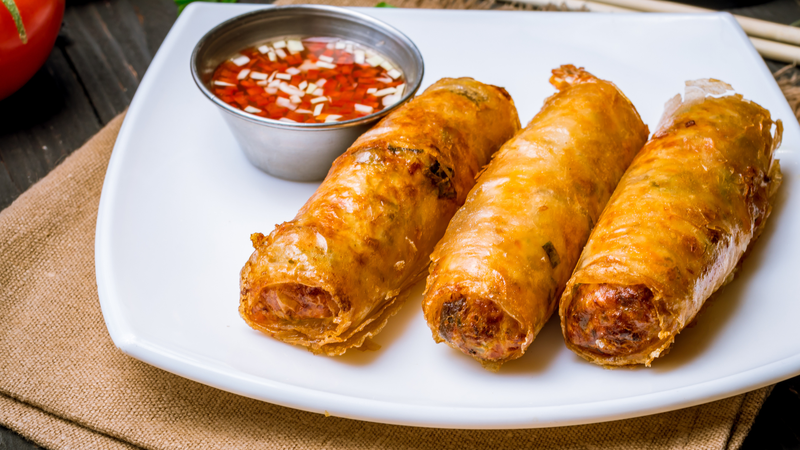 Nếu nem rán được bảo quản không đúng, người ăn có thể đối mặt với nhiều rủi ro