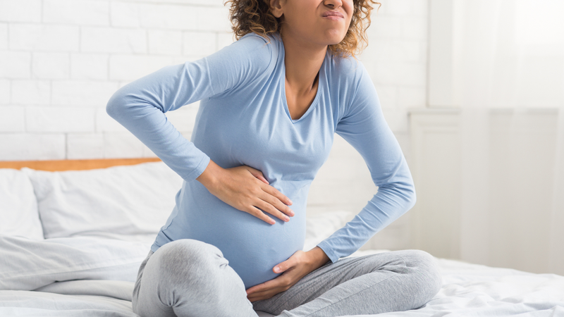 Sự kết hợp giữa đau bụng và chảy máu nhiều là những tín hiệu báo động đỏ