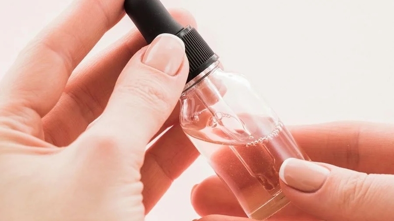 Có thể kết hợp retinol và arbutin được không? 2